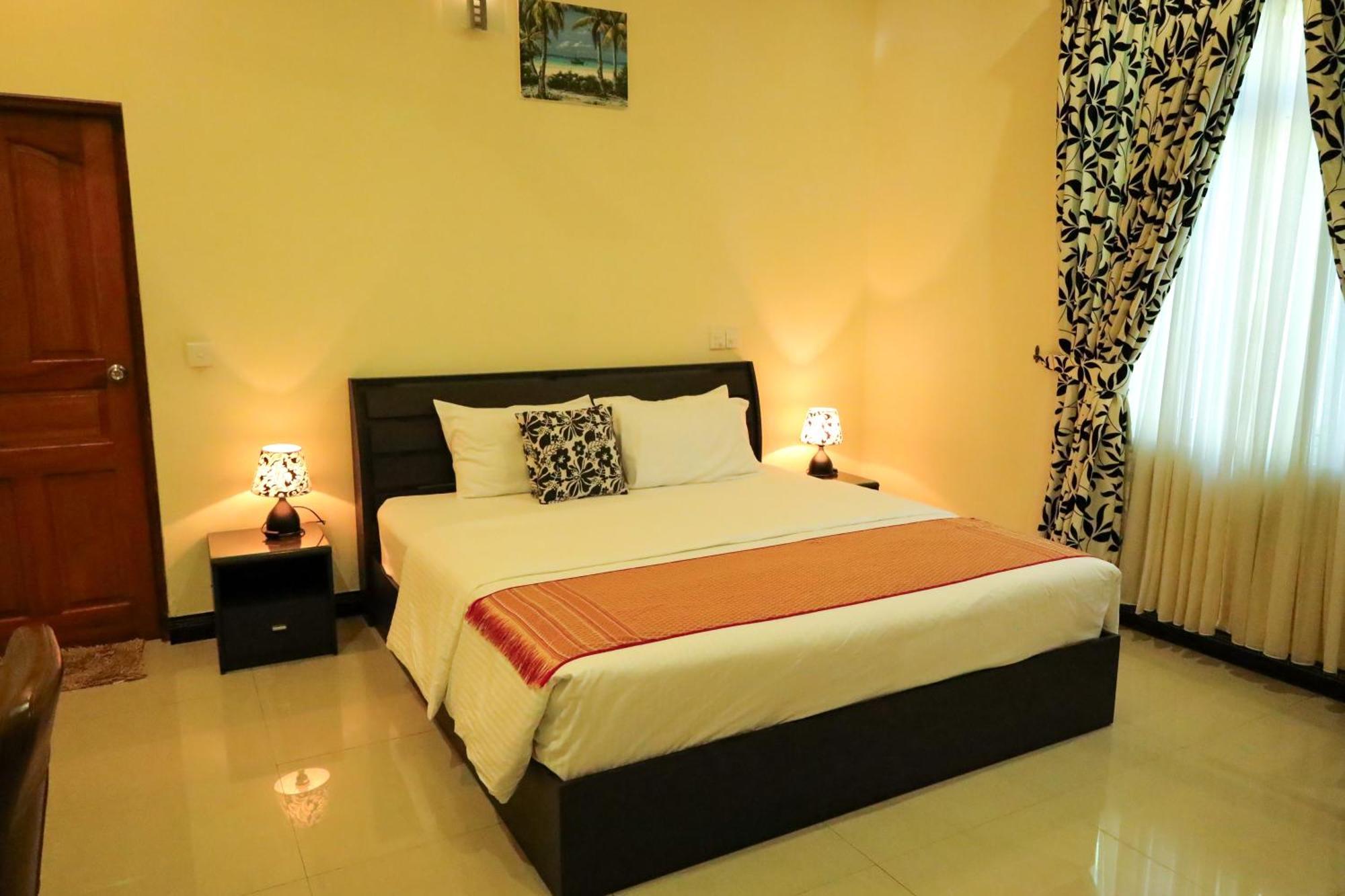 Charming Holiday Lodge- Addu Atoll Meedhoo, Maldives Exteriör bild