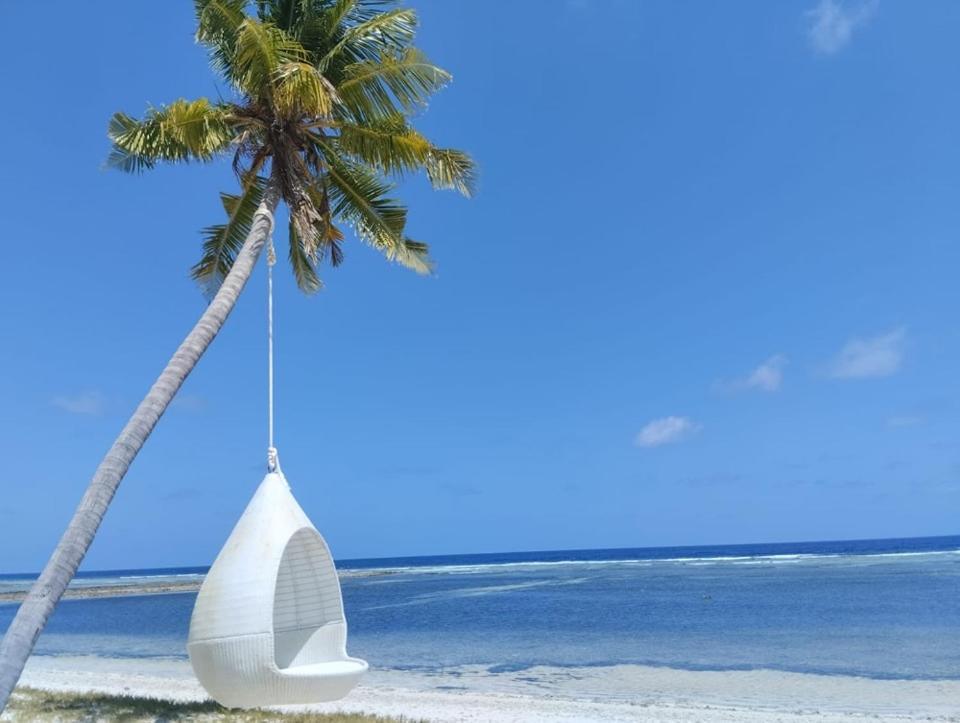 Charming Holiday Lodge- Addu Atoll Meedhoo, Maldives Exteriör bild