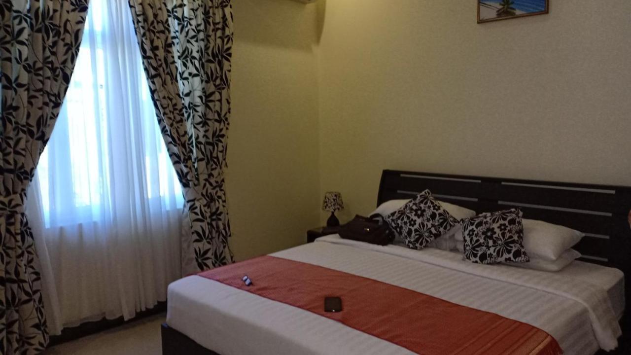 Charming Holiday Lodge- Addu Atoll Meedhoo, Maldives Exteriör bild