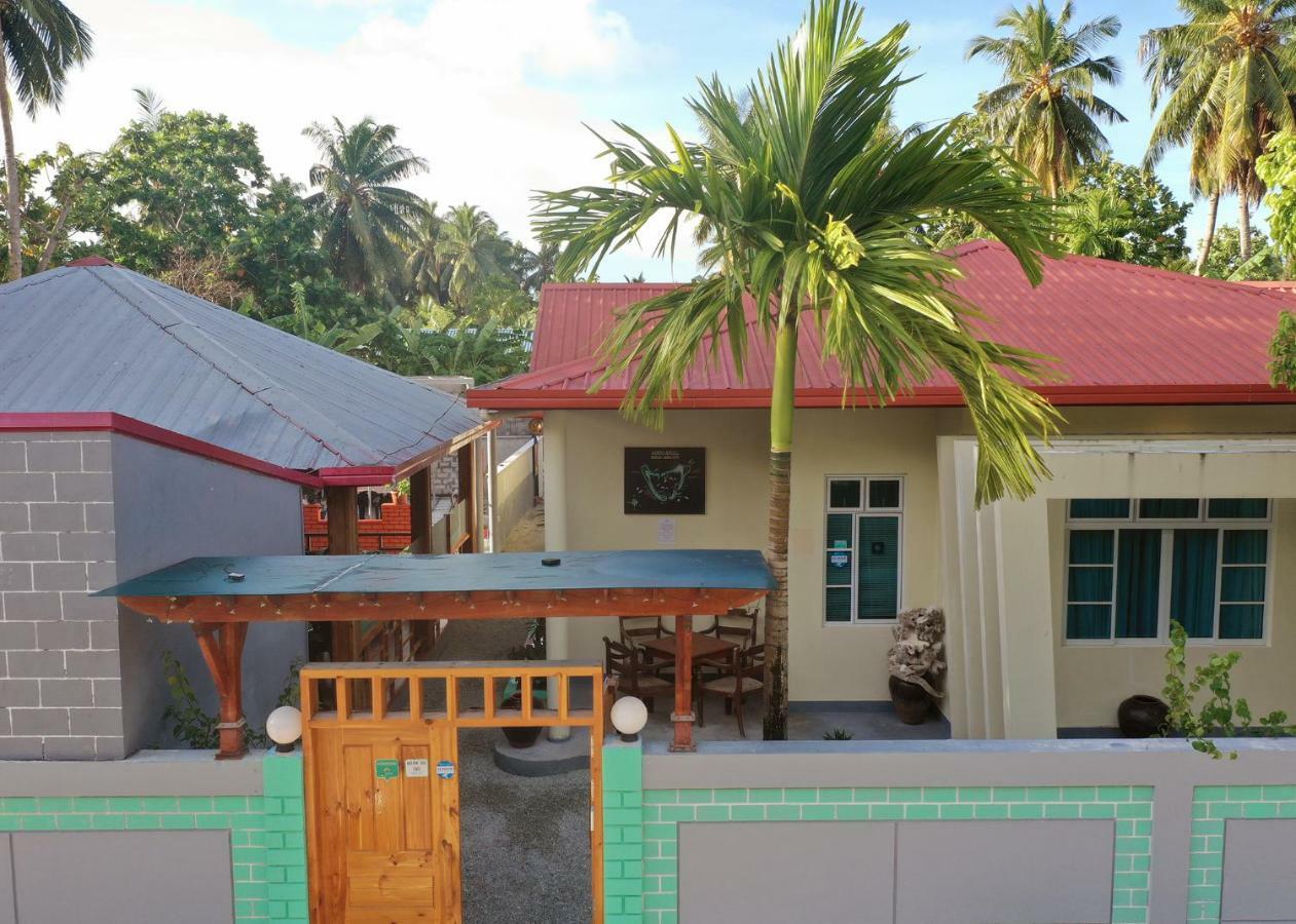 Charming Holiday Lodge- Addu Atoll Meedhoo, Maldives Exteriör bild